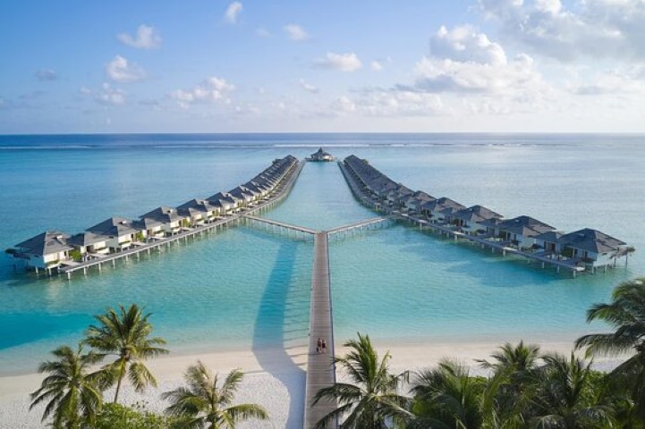 destination image
