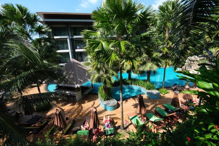 Hula Hula Resort and Spa